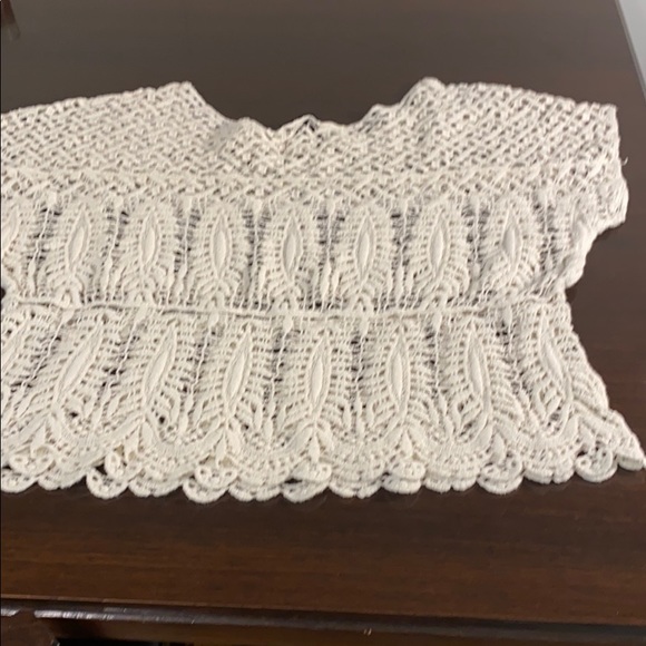 Too - Picture 2 of 2